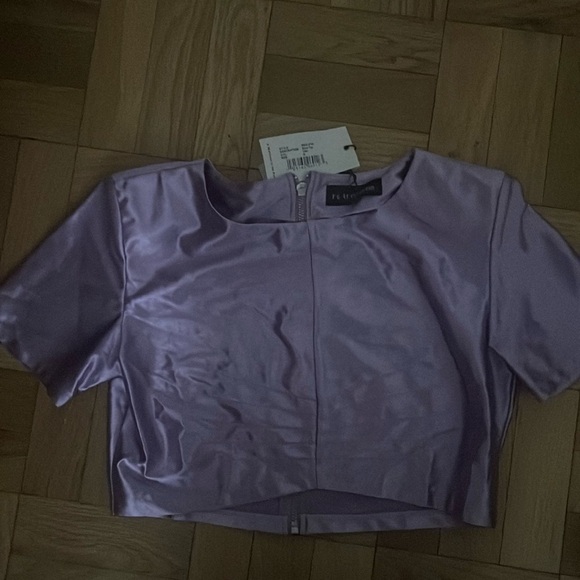 Dove Top in Lilac and Dehl Skirt in Lilac by Retrofete - Picture 3 of 11